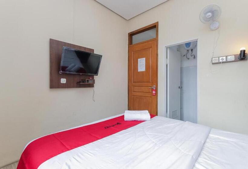 Номер Стандарт, Reddoorz At Wr Supratman Batu