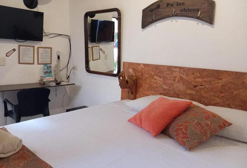 Номер Стандарт, Santander Aleman Hostel