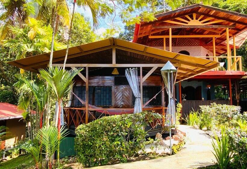 Triple Room Sea View, Pacific Edge Eco Lodge
