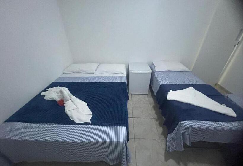 غرفة قياسية ثلاثية, Villa Beach