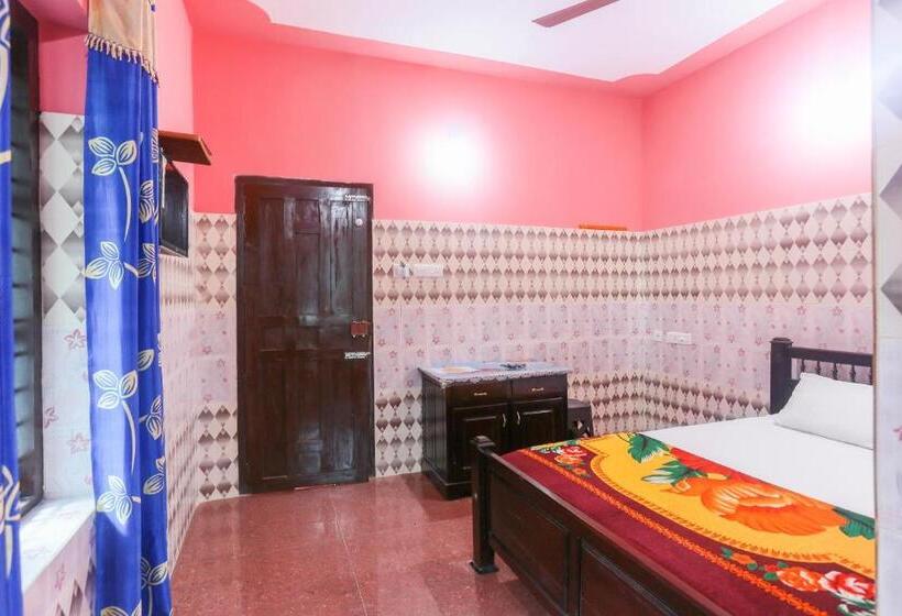 标准间, Spot On Sree Bhadra Tourist Home