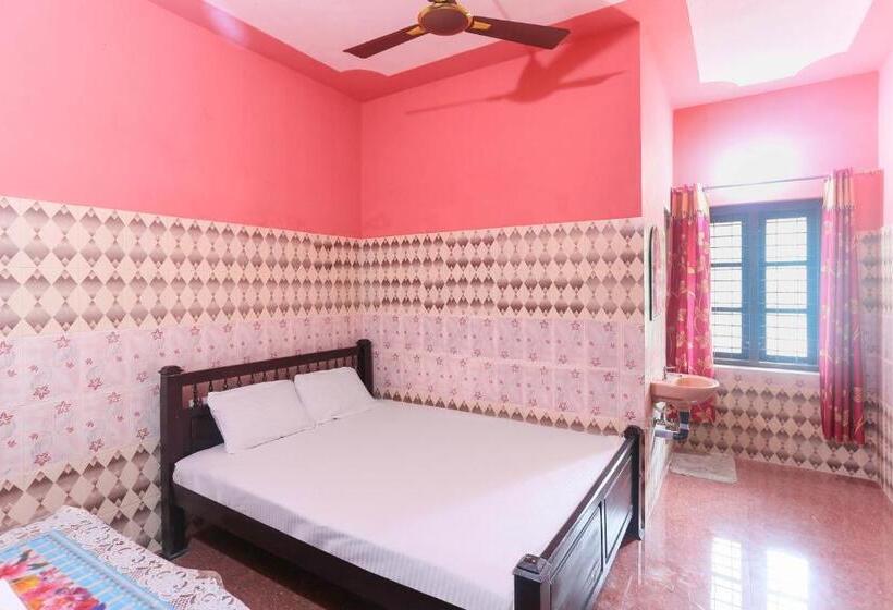 标准间, Spot On Sree Bhadra Tourist Home