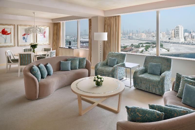 Люкс Superior, Crowne Plaza Dubai Festival City