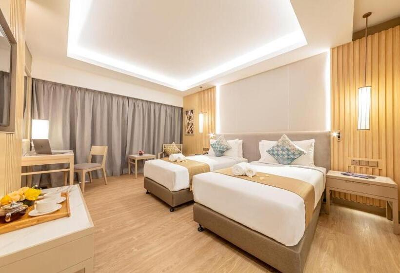 اتاق لوکس, Glenmarie Hotel & Golf Resort