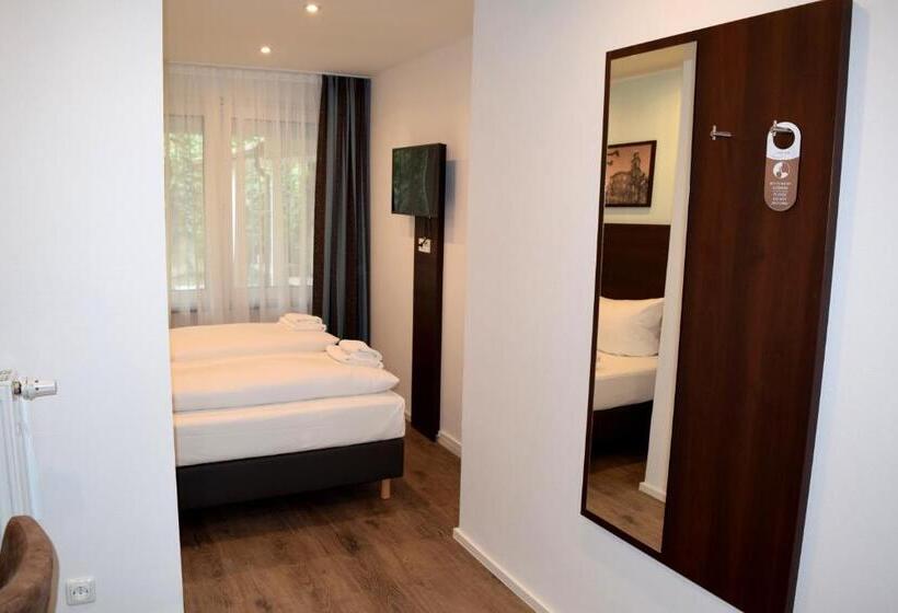Номер Стандарт, Trip Inn Budget Hotel Messe