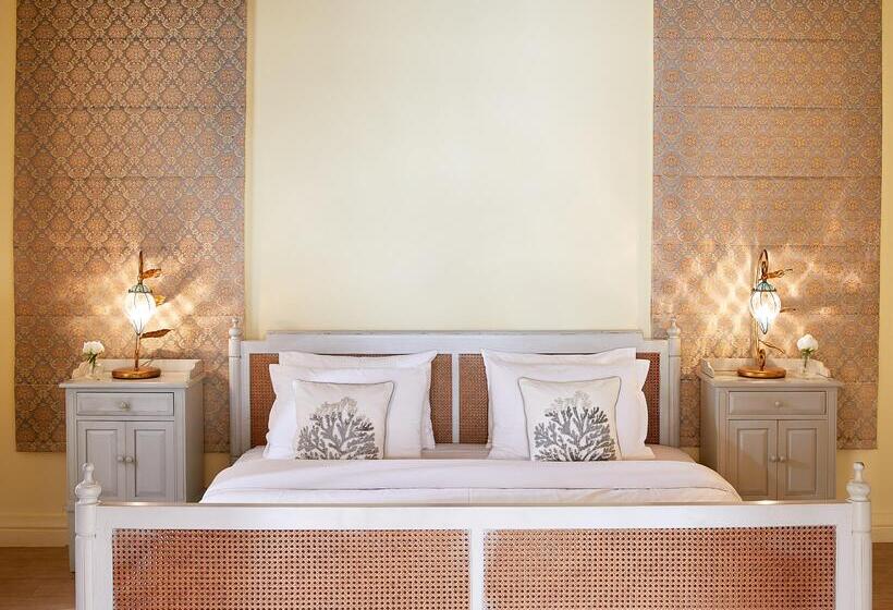 Вилла с 1 спальней и бассейном, Grecotel Eva Palace, Beach Luxury Resort