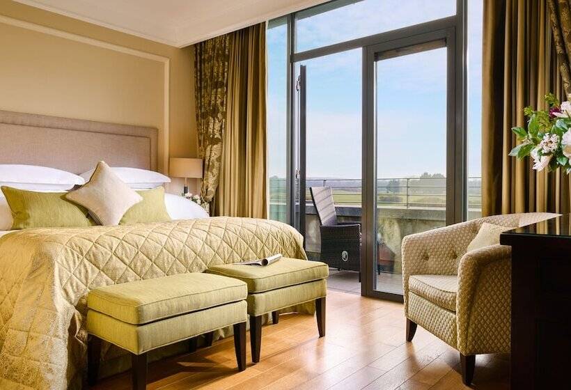 Полулюкс с Балконом, Castlemartyr Resort