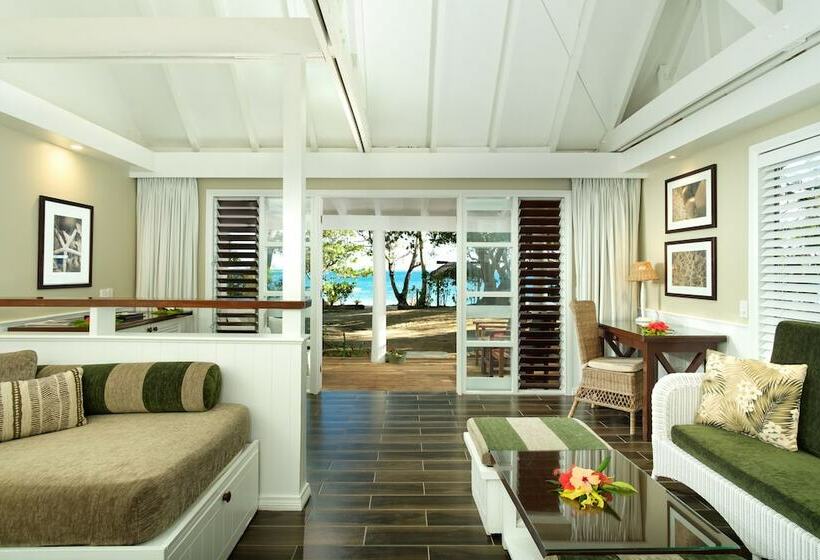 디럭스 방갈로, Malolo Island Resort