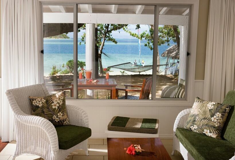 디럭스 방갈로, Malolo Island Resort