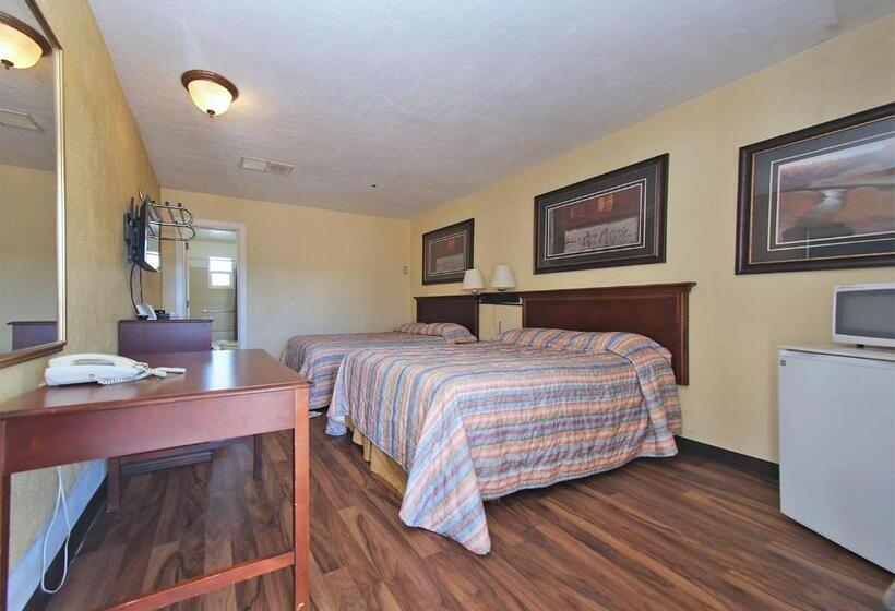 Номер Economy, Guest Ranch Motel