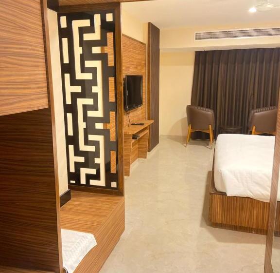 Номер Стандарт, High Rise Regency, Burhanpur