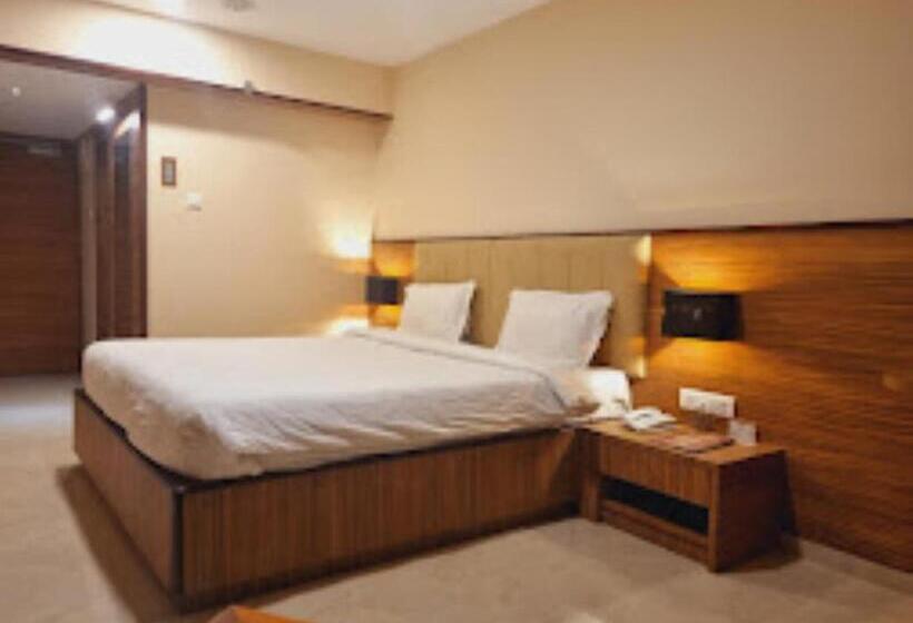 Номер Стандарт, High Rise Regency, Burhanpur