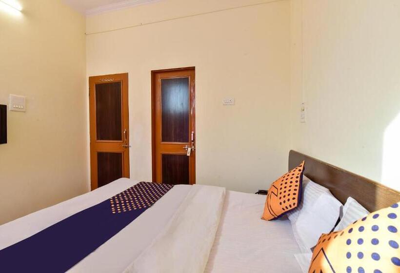 Трехместный Номер Классика, Vaccinated Staff  Spot On Jai1267  Taj Inn
