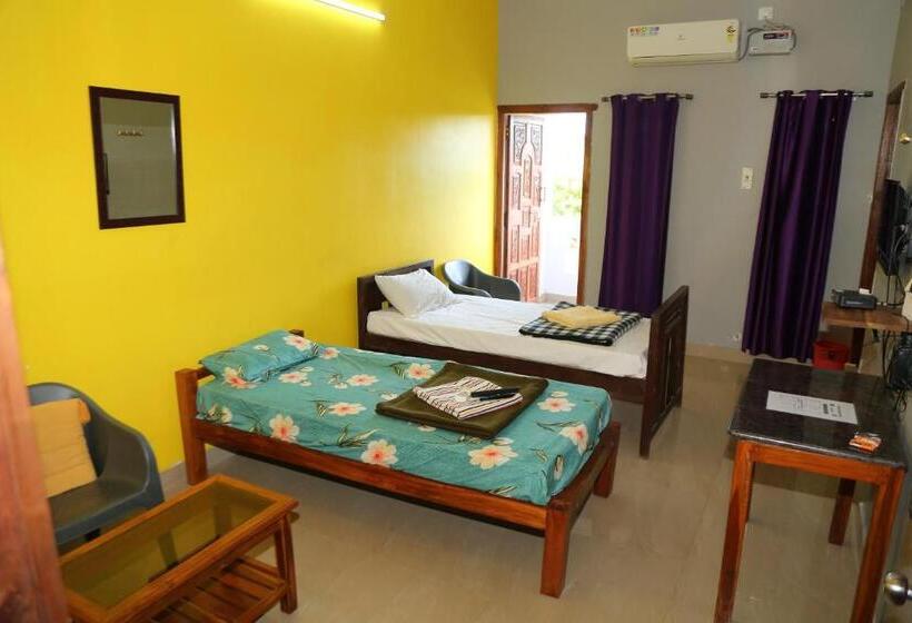 ویلای 1 خوابه, Blissful Haven Art House   Near Entrance To Auroville
