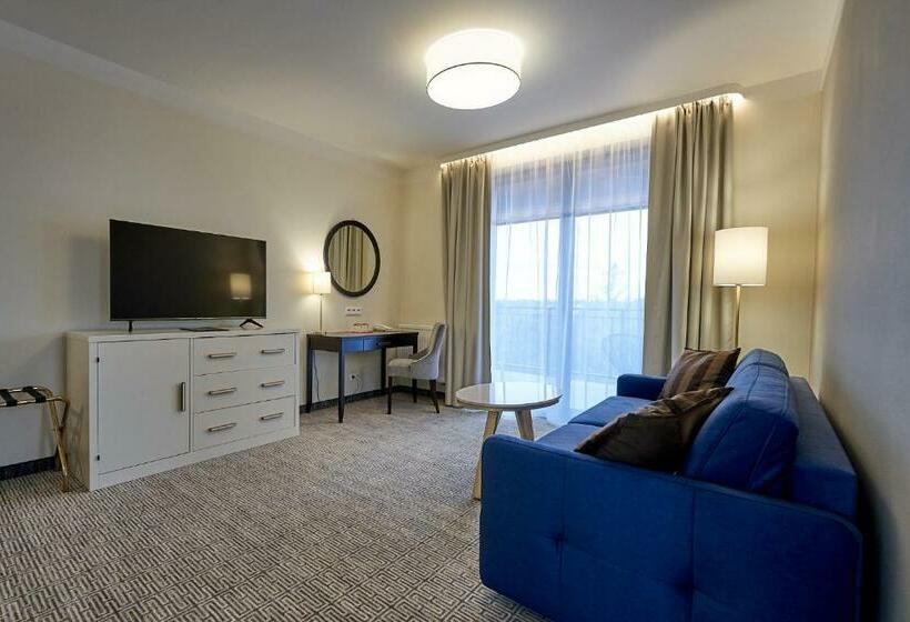 家庭间, Wellness Hotel Queens