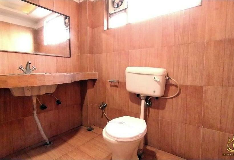اتاق استاندارد با تخت بزرگ, Gagan Suite