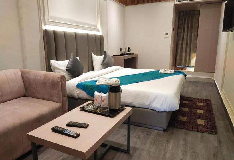 اتاق استاندارد با تخت بزرگ, Gagan Suite