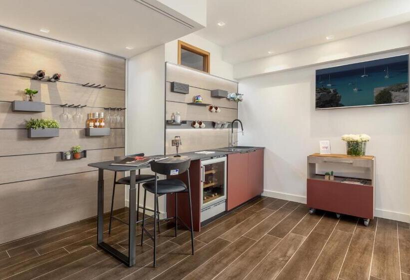 豪华套房, Qui Vicino Boutique Rooms And Suites
