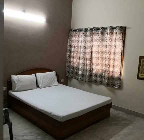 Номер Economy Индивидуальный, Sridhar Lodge