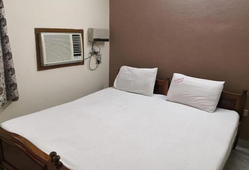 Номер Economy, Sridhar Lodge