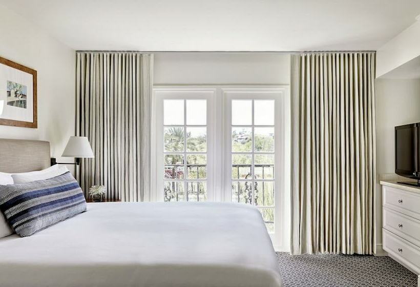 Люкс Повышенной Комфортности, Arizona Grand Resort