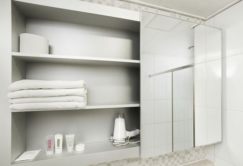 Номер Стандарт Трехместный, Hyundai Residence Seoul
