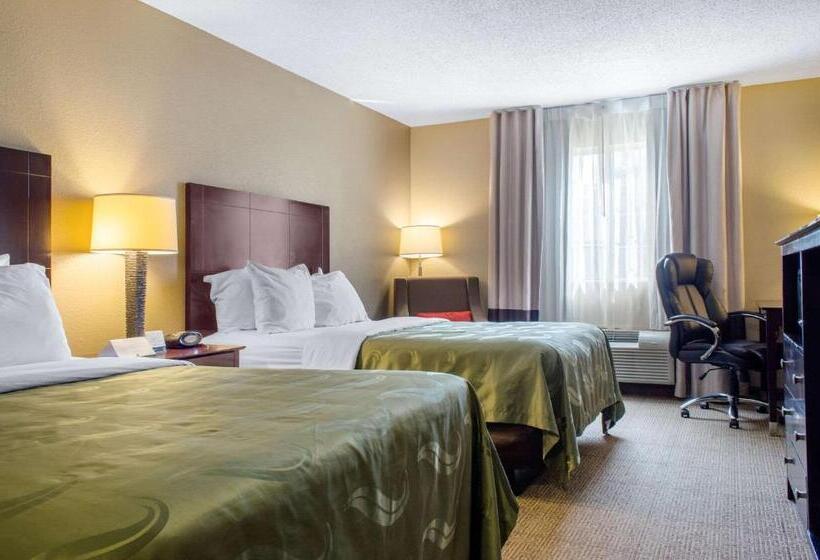 Номер Стандарт 2 Двуспальные Кровати, Quality Inn Ruston