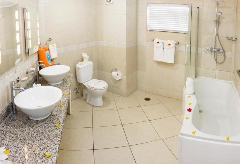 Suite King Size Seng, Bay Gardens Beach Resort & Spa