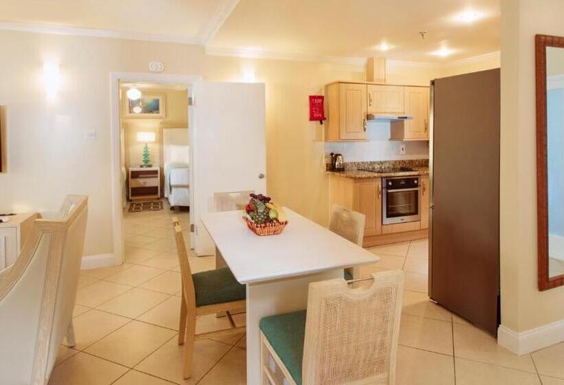 Suite Pooludsigt, Bay Gardens Beach Resort & Spa