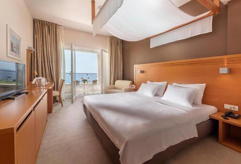 Номер Премиум, Family Hotel La Luna   All Inclusive