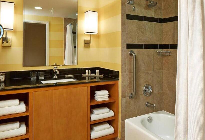 Полулюкс Кровать Кинг, World Golf Village Renaissance St. Augustine Resort
