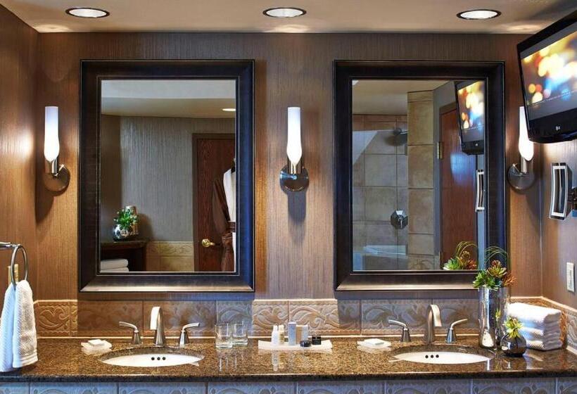 Президентский Люкс, World Golf Village Renaissance St. Augustine Resort