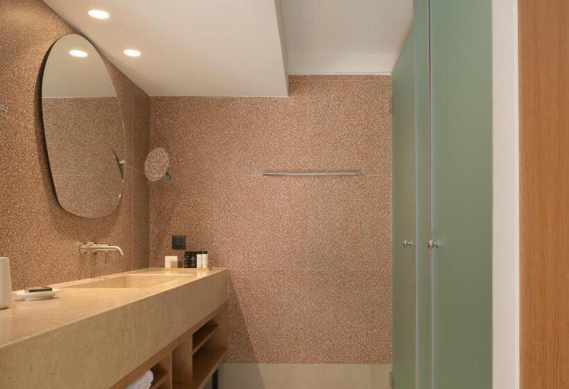 Полулюкс, Paralos Venus Suites Adults Only