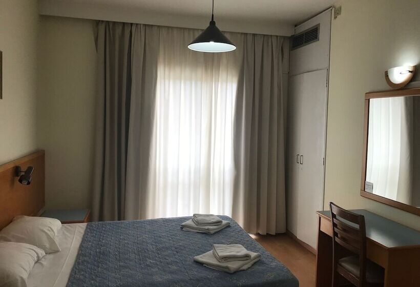 Апартаменты 1 Спальня Вид на Бассейн, M Boutique Hotel   Designed For Adults