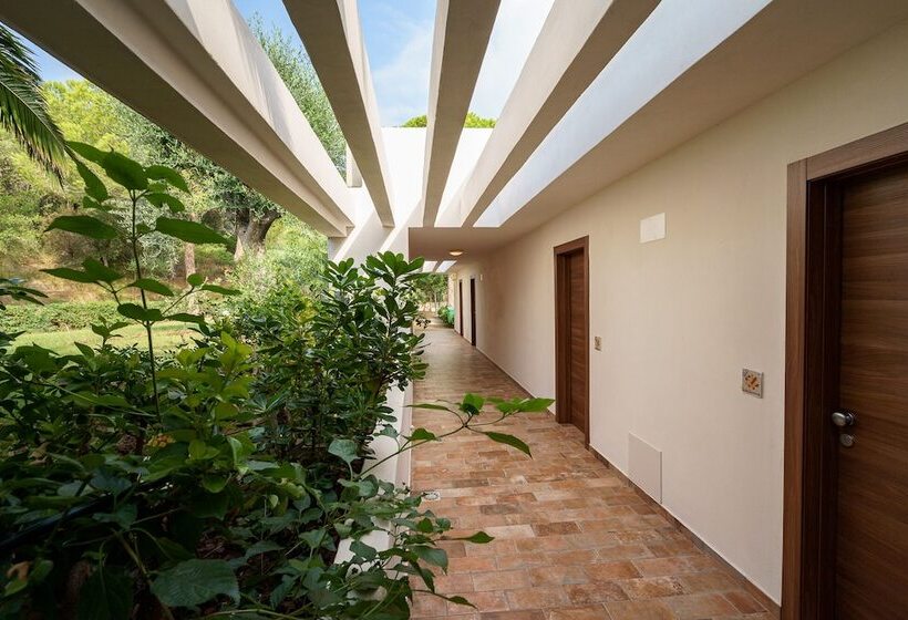 Апартаменты Комфорт 1 Спальня, Residence Solemaremma