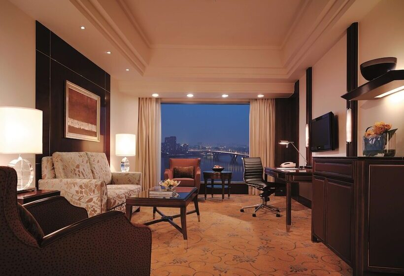 Президентский Люкс, Shangri La Guangzhou 3 Minutes By Walking To Canton Fair Complex
