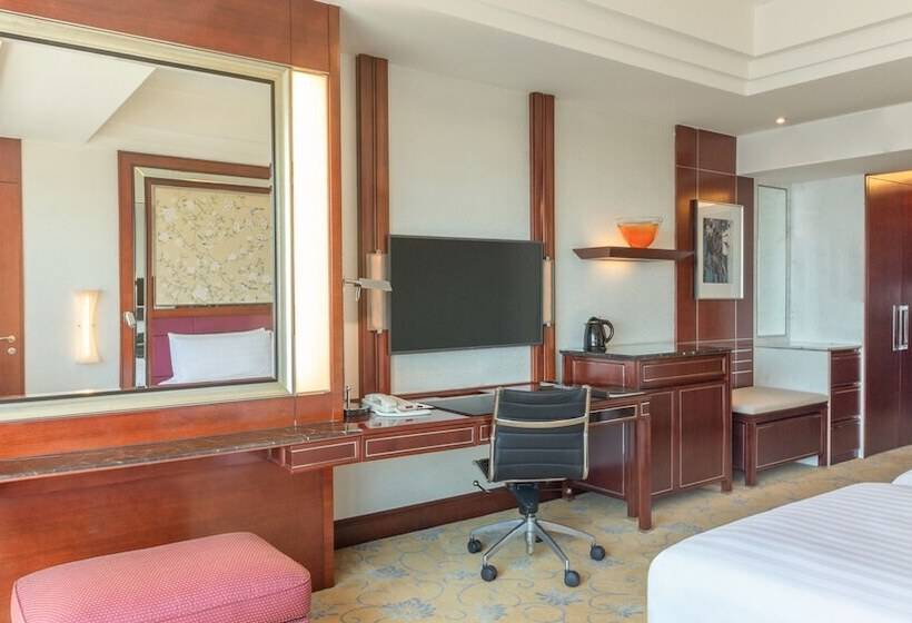 Номер Deluxe, Shangri La Guangzhou 3 Minutes By Walking To Canton Fair Complex