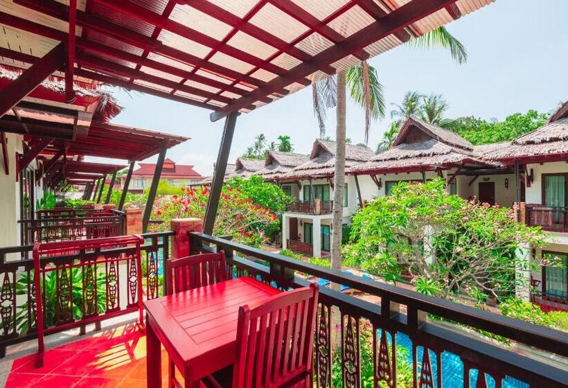 Номер Deluxe Вид на Бассейн, Railay Village Resort