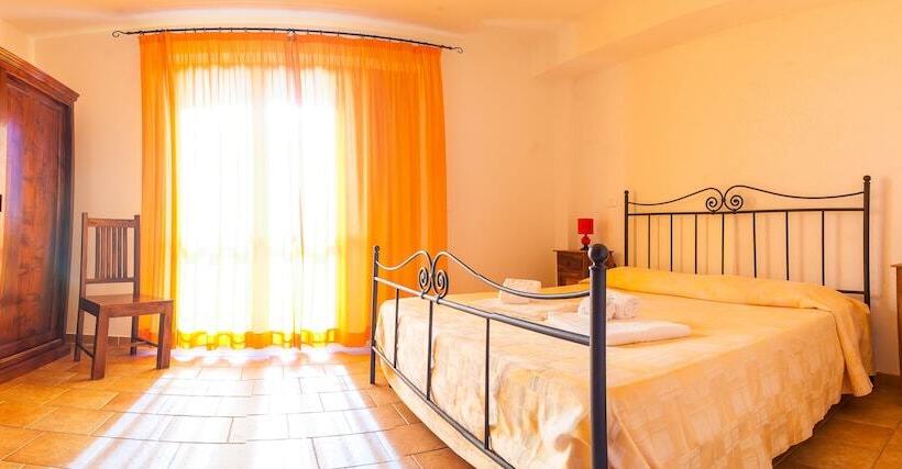 Апартаменты 1 Спальня, Villaggio Le Querce