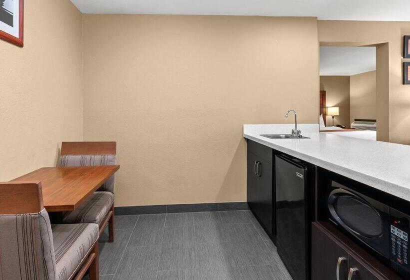 キングサイズベッドのスイートルーム, Comfort Inn & Suites Beaverton   Portland West