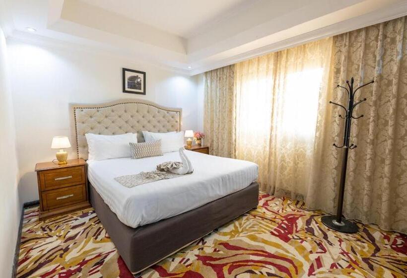 스위트, Ewan Ajman Suites