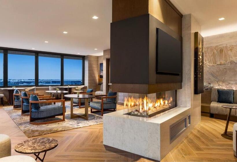 장애인을 위한 스탠다드 룸, Marriott New York Jfk Airport