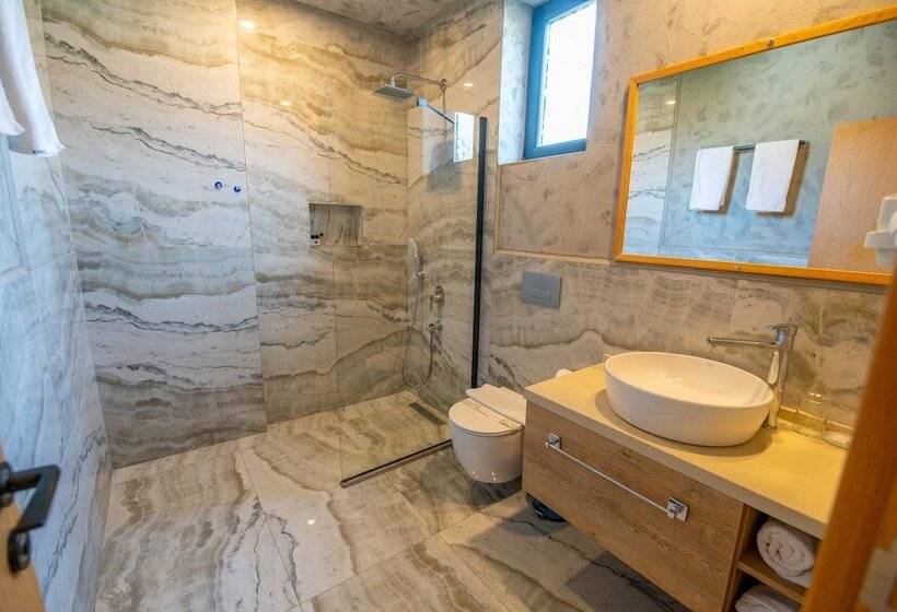 Студия Deluxe, Belci City House