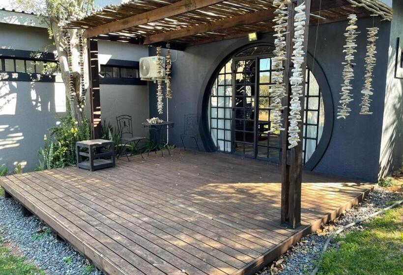 Люкс с Террасой, Hippomoon Lodge Game Reserve