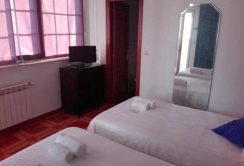 Номер Economy, Corcubión Playa De Quenxe