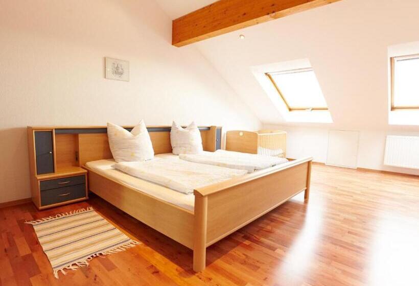 1 Bedroom Apartment Lake View, Hornstein   Weingut, Vinothek & Gastronomie