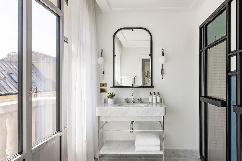高级客房, Kimpton St Honoré Paris, an Ihg Hotel