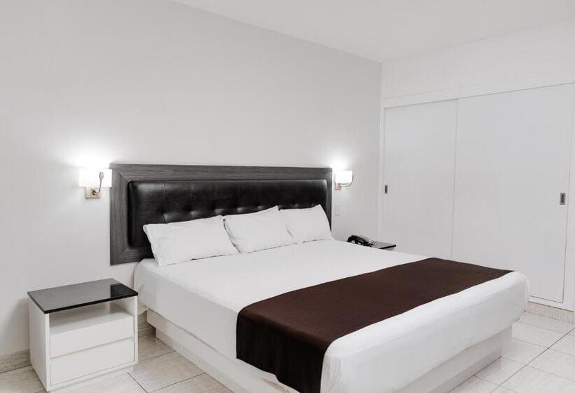 Номер Стандарт, Costa Del Sol Wyndham Tumbes