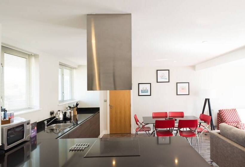 Apartamento Superior 2 Dormitorios, Saco Holborn – Lamb’s Conduit St