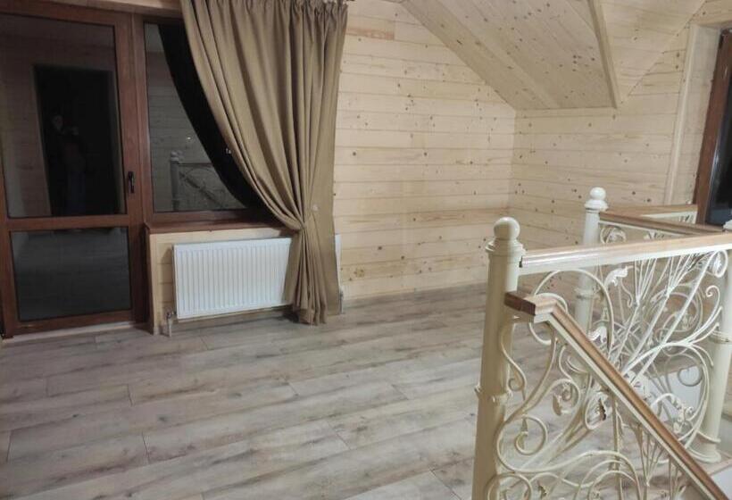 Номер Deluxe, у мирослави